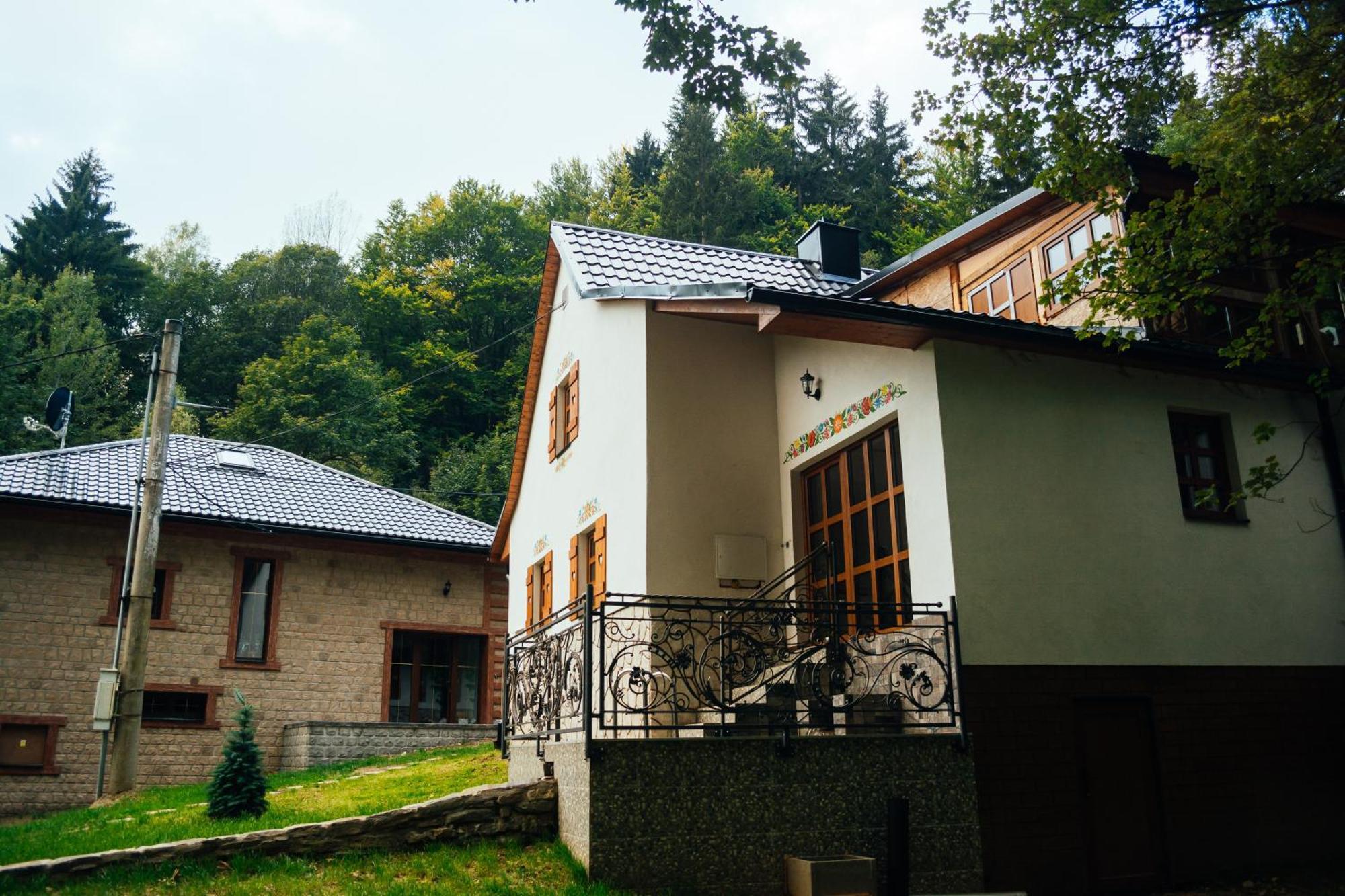 Chata Pohadka- "Lesni Udoli" Perštejn Esterno foto